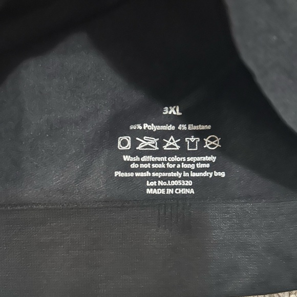 3 Pack Seamless Sports Bras 3 for $23!! - Picture 5 of 5